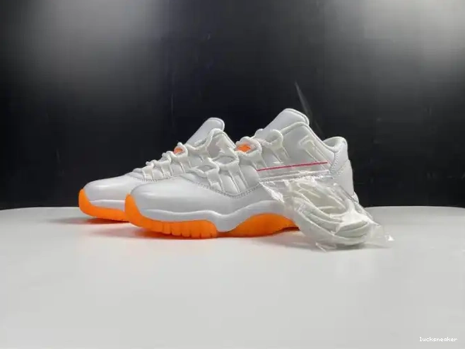 LUCY JORDAN 11 LOW BRIGHT CITRUS AIR AH7860-139 RETRO 0523